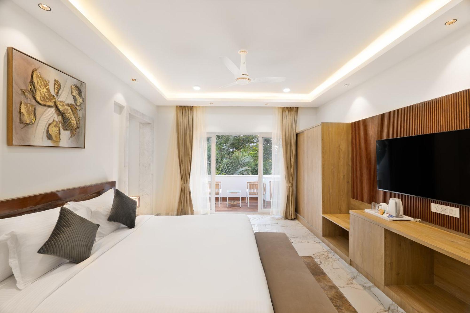 White Wharf Beach Resort Morjim Goa Exterior photo