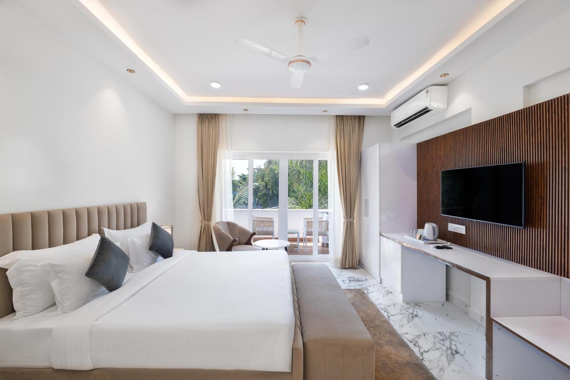 White Wharf Beach Resort Morjim Goa Exterior photo