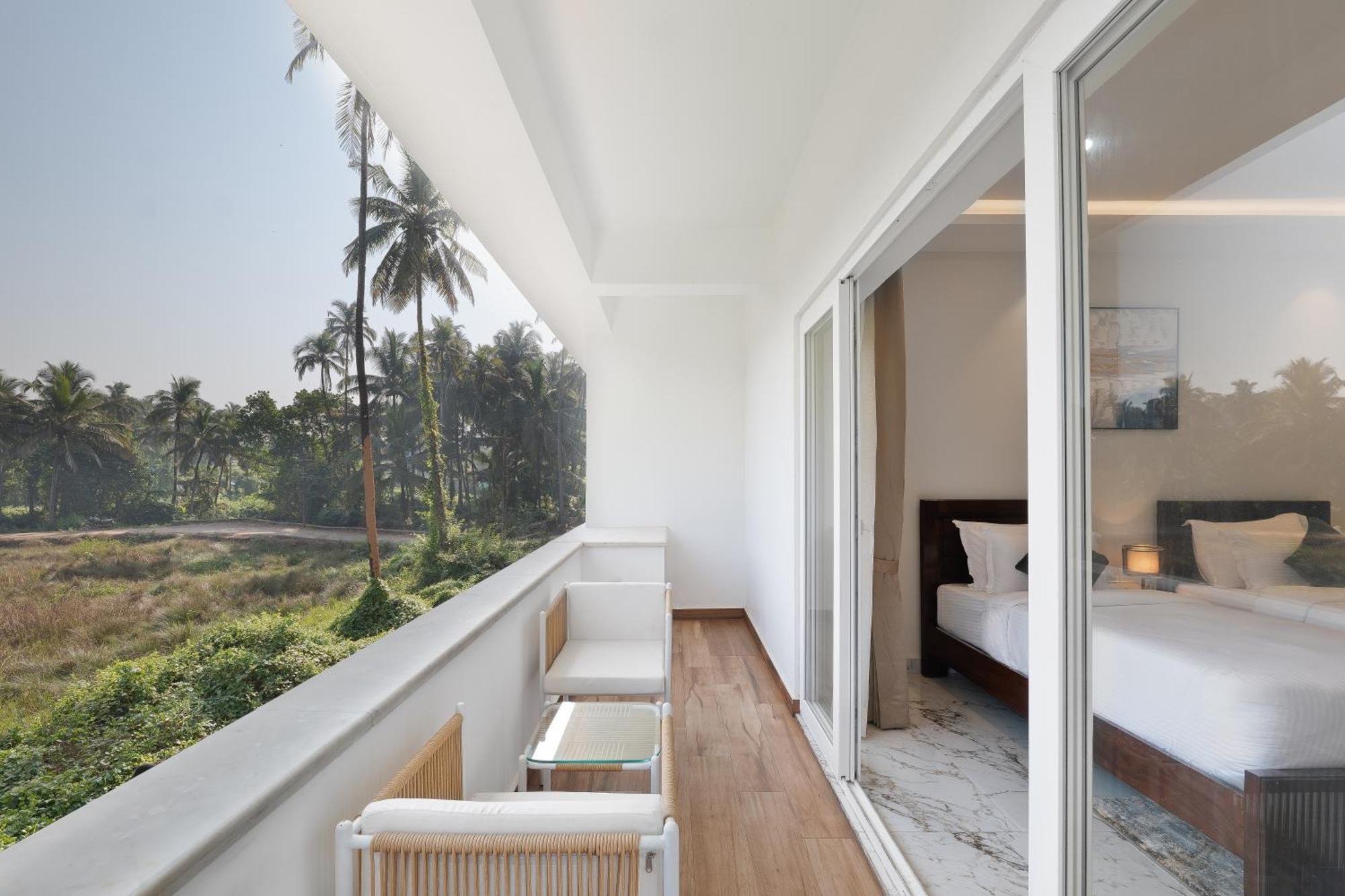 White Wharf Beach Resort Morjim Goa Exterior photo
